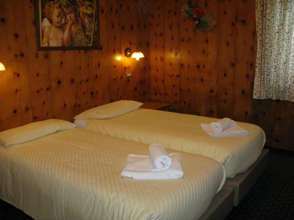 Residence L'Arcobi Livigno Kültér fotó